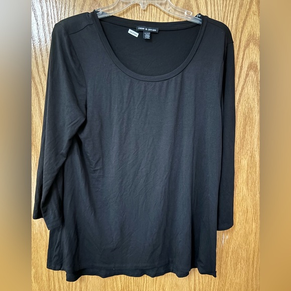 Cable and gauge rayon tshirt - Picture 1 of 4